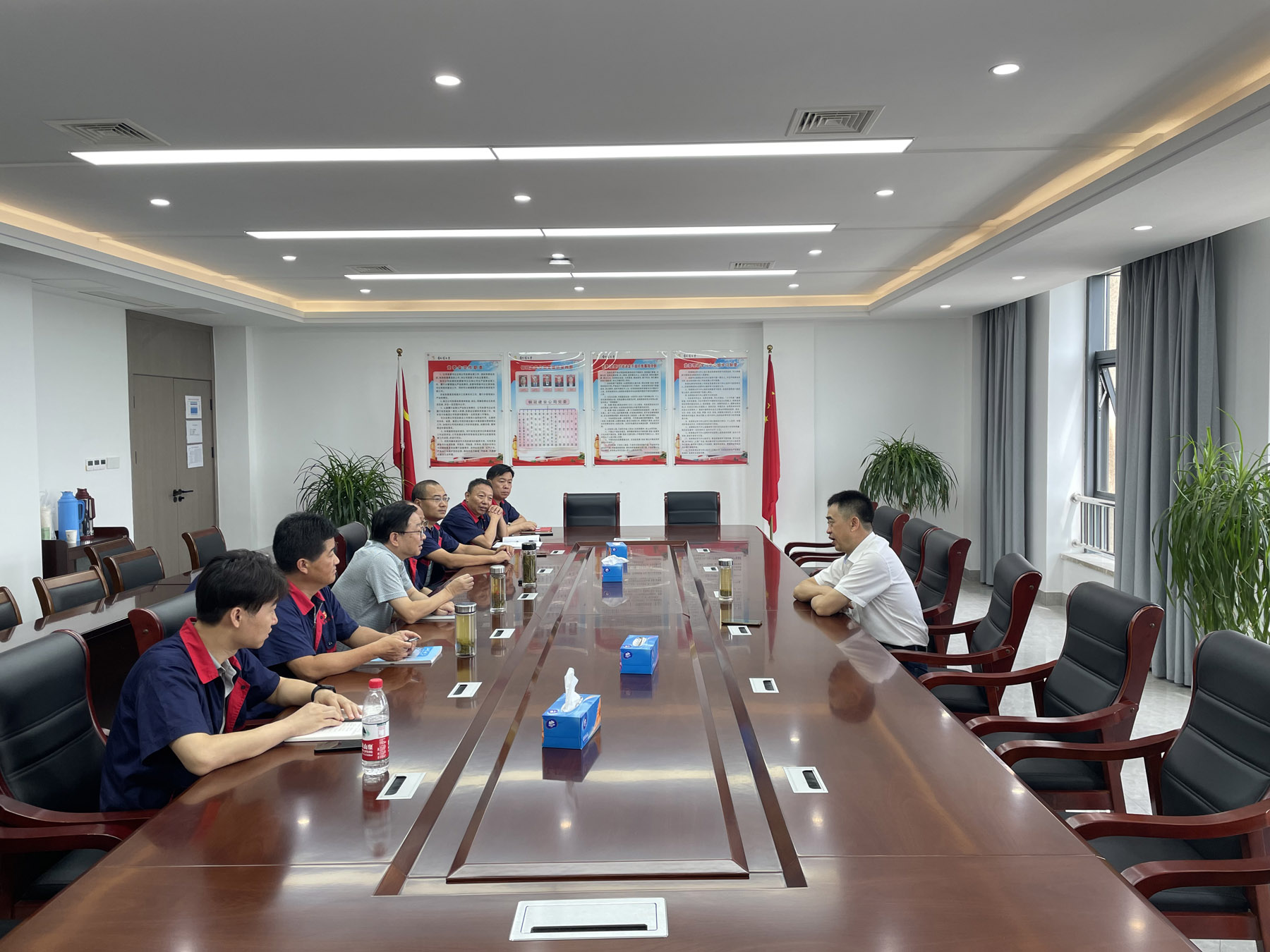 集團(tuán)公司黨委委員、總工程師周俊到公司調(diào)研 